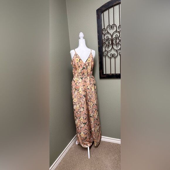 BOG Collective floral pant jumpsuit - Picture 3 of 8